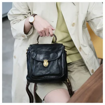 Trendy i casual ženski mali crni ruksak od prave kože, dizajn mini ruksak za vikend na otvorenom od prave bičevati, ženska školska torba Slika