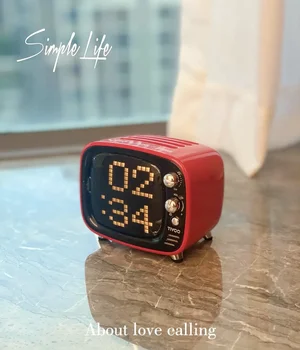 Divoom TIVOO Pixel Bežični Bluetooth Zvučnik Kineski Crveni Retro Model tv Mini Stolni Zvučnik za Alarm Slika