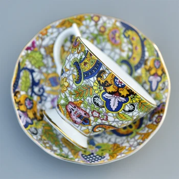 Demitasse od crnog čaja od kost kina u britanskom придворном stilu, set za popodnevni čaj s tanjur Slika