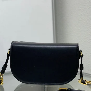 Klasicni monotono design kožna torba za ispod pazuha, luksuzna mini torbu na lancu, nova torba-instant messenger s gornjim poklopcem, moderan klasični novčanik Slika